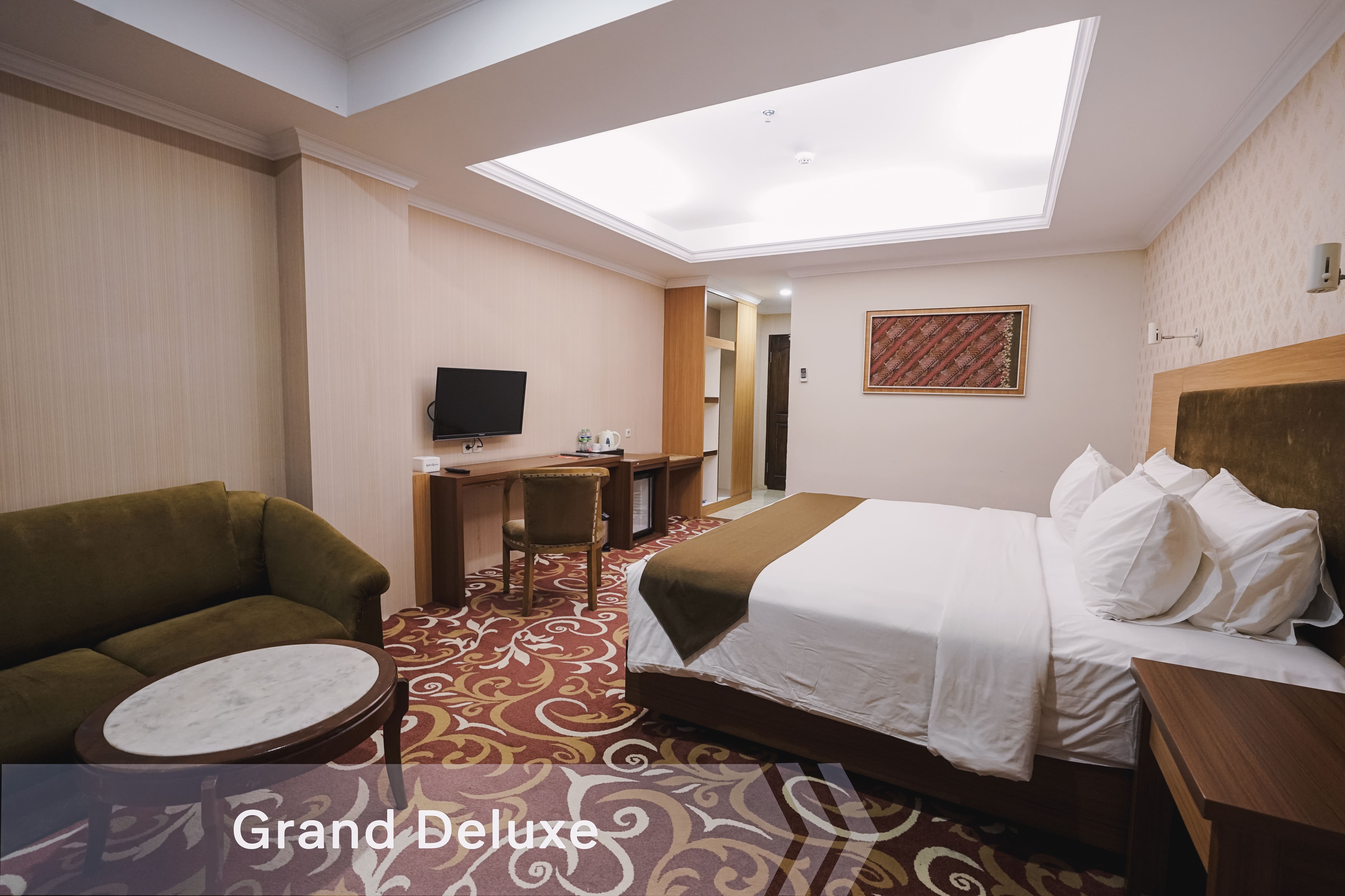GRAND DELUXE 3
